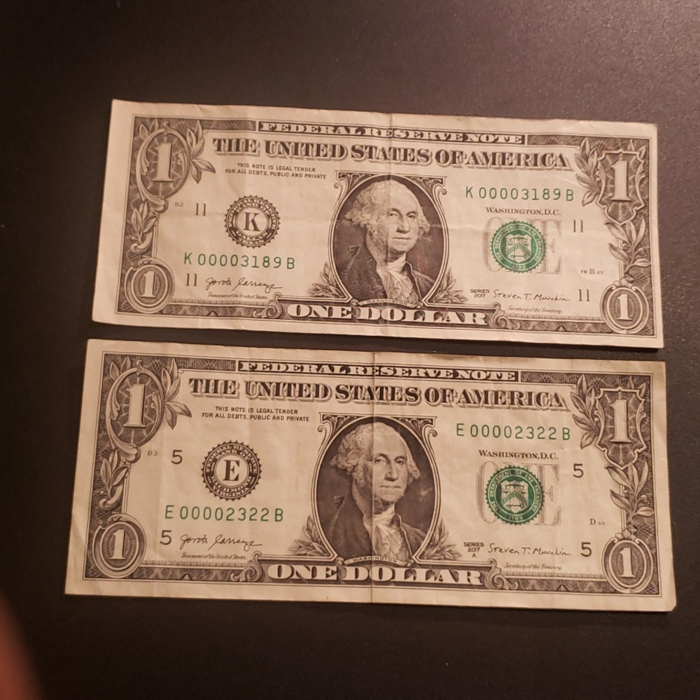 Low serial number 00003189 & 00002322  and faulty alignment Lincoln  dollar